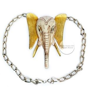 Razza Elephant Head Necklace Large Pendant Figural Vintage 1970s Animal Lover